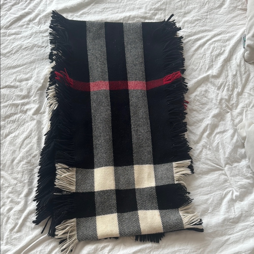 Burberry Black Wool Mega Scarf